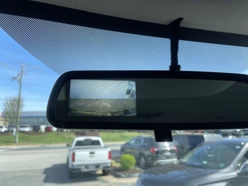 Used 2024 GMC Savana 2500 w/ Driver Convenience Package image 17