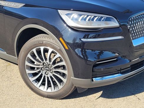 Used 2022 Lincoln Aviator Reserve image 9