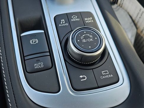 New 2025 INFINITI QX60 Sensory image 38