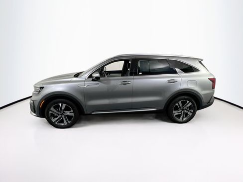 Used 2022 Kia Sorento SX Prestige w/ Panoramic Sunroof Package image 8