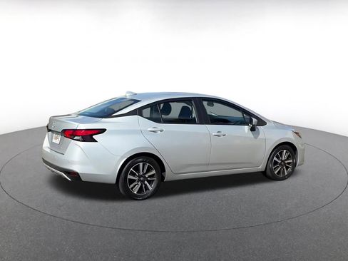 Used 2025 Nissan Versa SV image 15