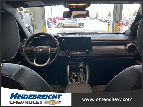 Used 2023 Chevrolet Colorado LT w/ LT Convenience Package II AWD/4WD image 16