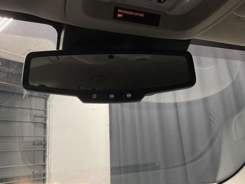 Used 2015 Chevrolet Equinox LTZ image 23