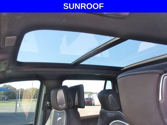 Used 2026 GMC Yukon Denali Ultimate AWD/4WD image 5