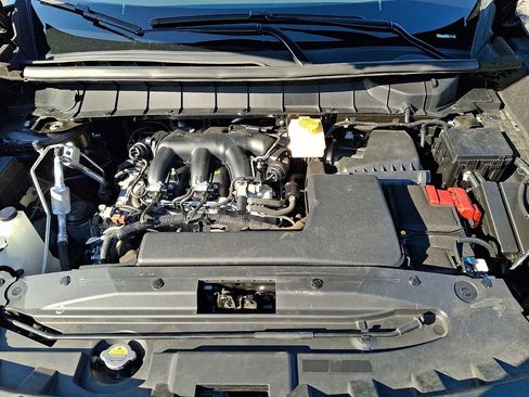 Certified 2023 Nissan Pathfinder S image 29