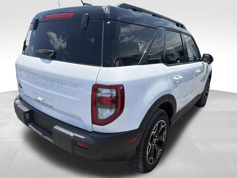 Used 2025 Ford Bronco Sport Outer Banks w/ Outer Banks Tech Package+ AWD/4WD image 29