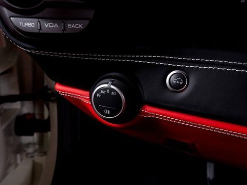 Used 2019 Ferrari 488 Spider image 38