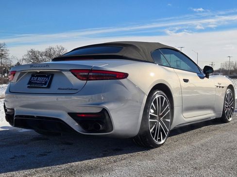 Used 2024 Maserati GranCabrio Trofeo image 7