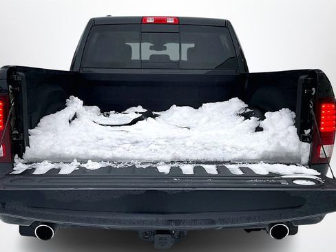 Used 2016 RAM 1500 Sport image 7