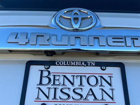 Used 2021 Toyota 4Runner Limited image 17