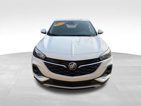 Used 2023 Buick Encore GX Preferred image 2