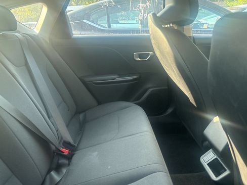 Used 2026 Kia K4 FWD image 9
