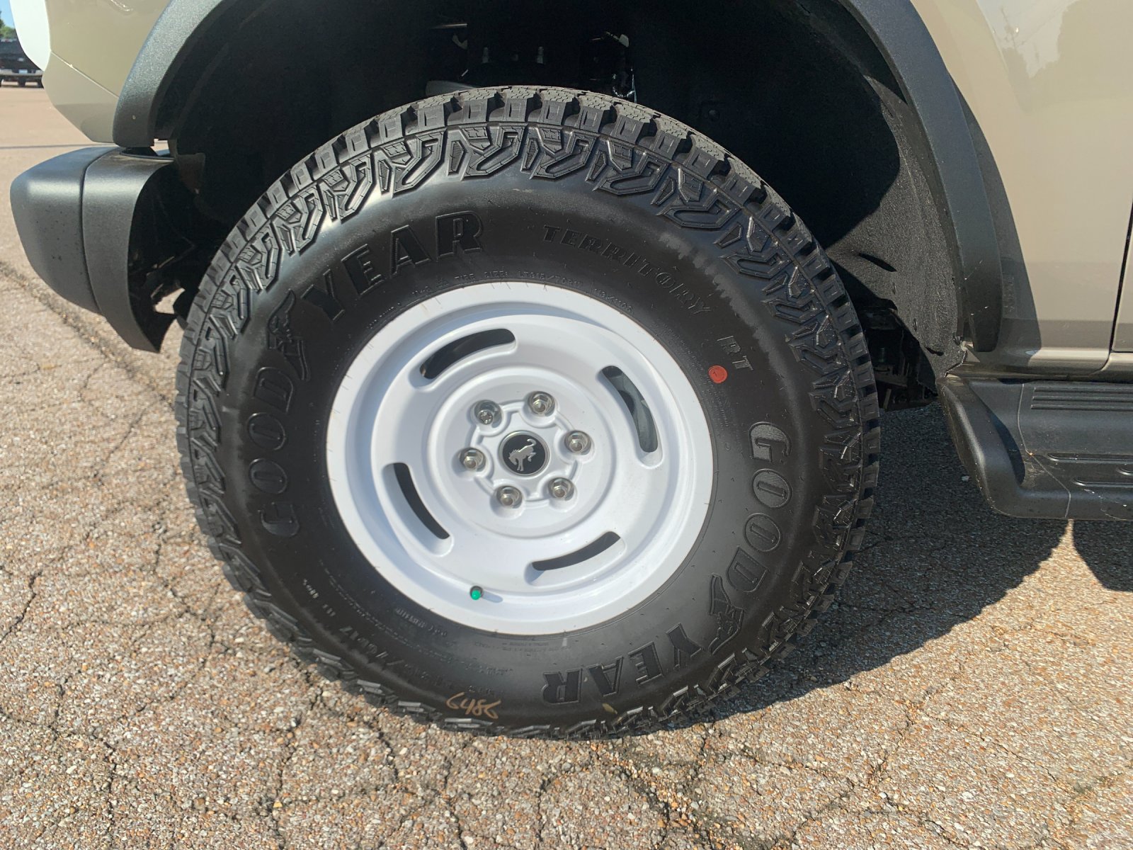 New 2026 Ford Bronco Heritage Edition AWD/4WD image 32