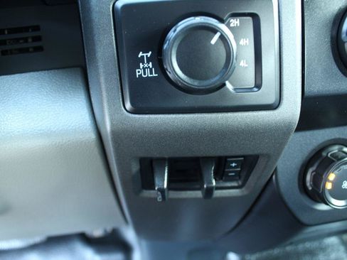 Used 2022 Ford F250 XL w/ Power Equipment Group AWD/4WD image 26