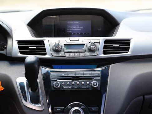 Used 2011 Honda Odyssey EX-L image 36