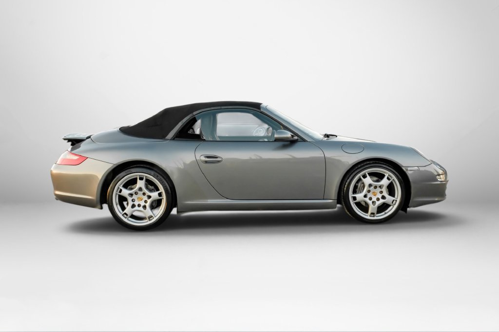Used 2008 Porsche 911 Carrera RWD image 6