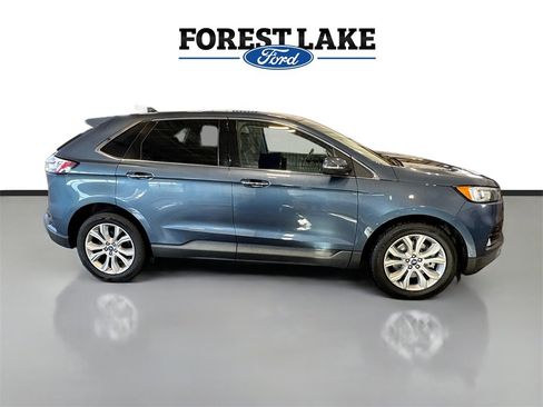 Used 2019 Ford Edge Titanium w/ Cold Weather Package image 8
