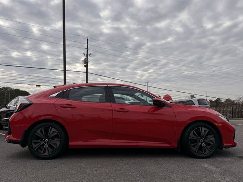 Used 2017 Honda Civic EX image 6