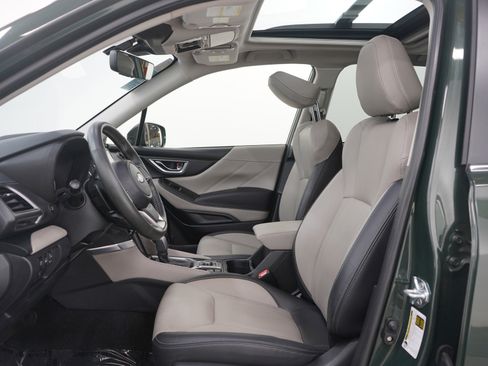 Used 2024 Subaru Forester Limited image 25