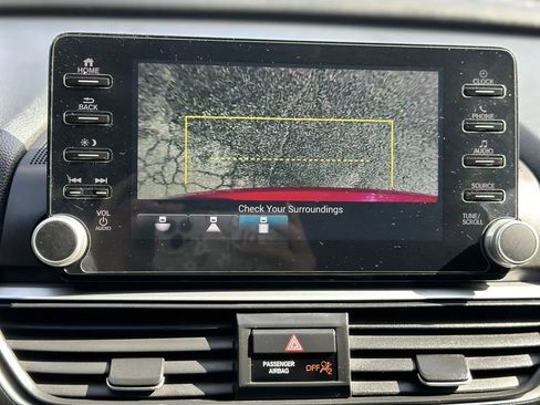 Used 2019 Honda Accord Sport image 29