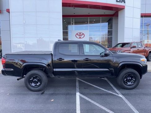 Certified 2023 Toyota Tacoma SR image 9