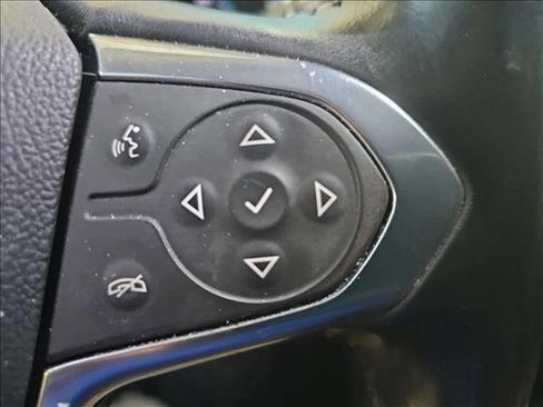 Used 2021 Chevrolet Traverse High Country image 22