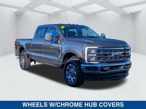 Used 2024 Ford F250 Lariat w/ Chrome Package image 2
