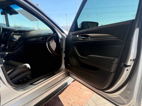 Used 2016 Cadillac CTS V w/ Luxury Package RWD image 54
