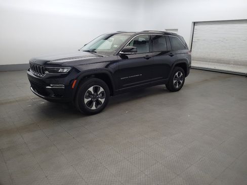 Used 2022 Jeep Grand Cherokee Limited 4xe AWD/4WD image 2