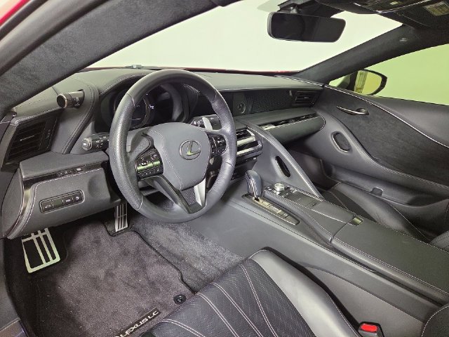 Used 2018 Lexus LC 500 Coupe w/ Touring Package RWD image 15
