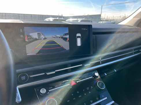 Used 2025 Hyundai Santa Fe SEL image 21