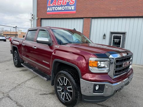 Used 2015 GMC Sierra 1500 SLT w/ SLT Crew Cab Value Package image 1