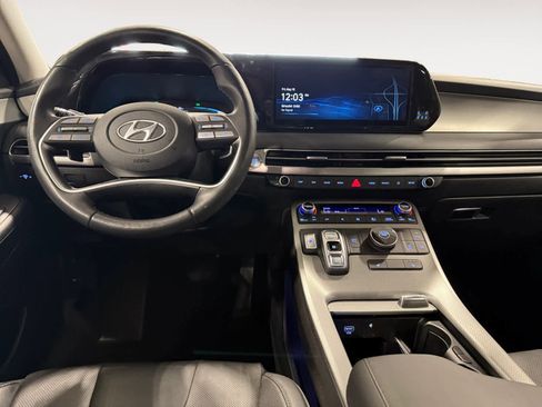 Used 2025 Hyundai Palisade SEL FWD image 11