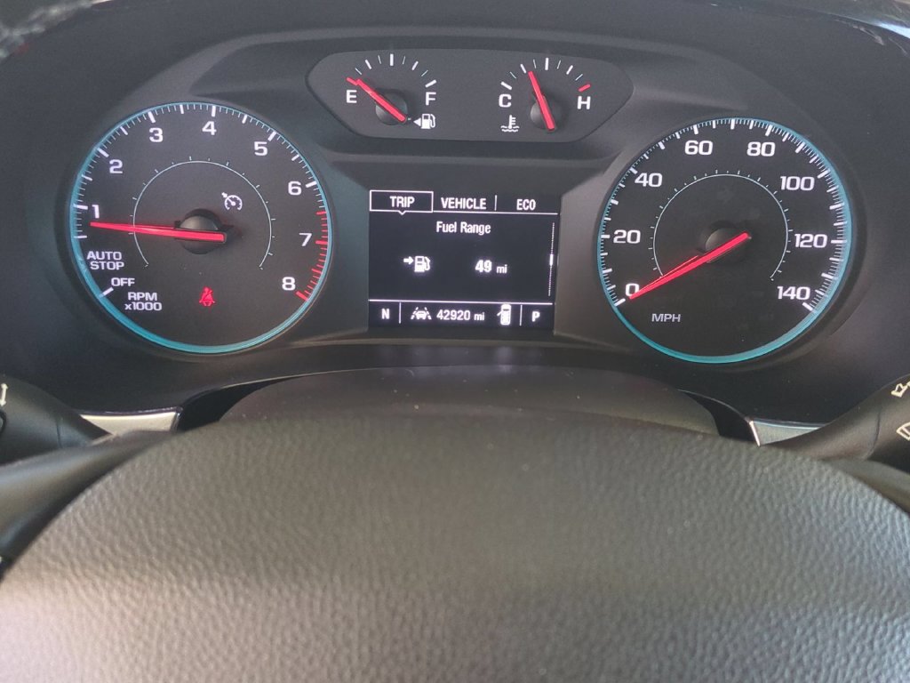 Used 2023 Chevrolet Traverse LT FWD image 14