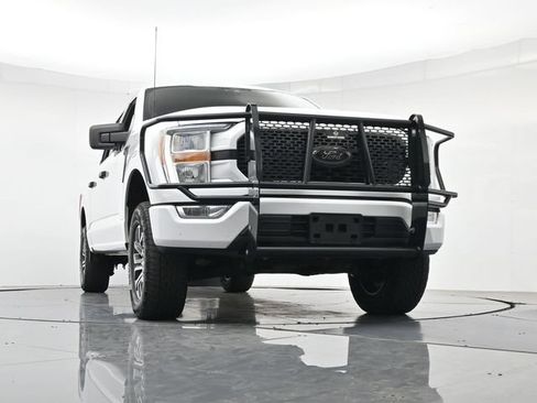 Certified 2022 Ford F150 XL w/ STX Black Appearance Package AWD/4WD image 37