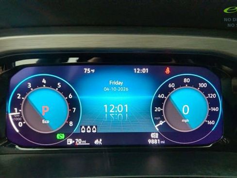 Used 2024 Volkswagen Atlas Cross Sport SE w/ Black Wheel Package image 37