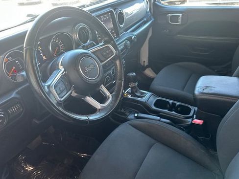 Used 2021 Jeep Wrangler Unlimited Sahara image 13