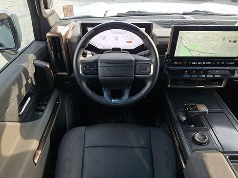 Used 2024 GMC Hummer EV 3X image 11