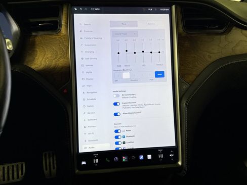 Used 2020 Tesla Model X Performance AWD/4WD image 38
