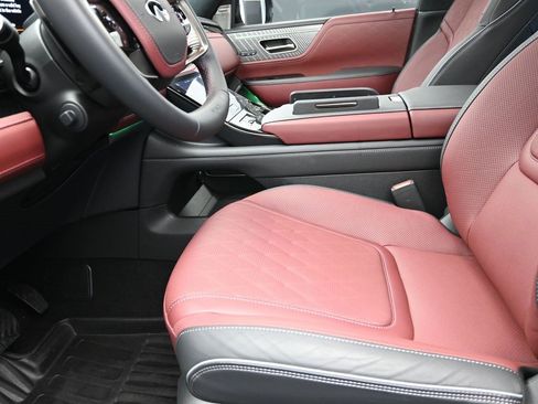 New 2026 INFINITI QX80 Autograph image 13