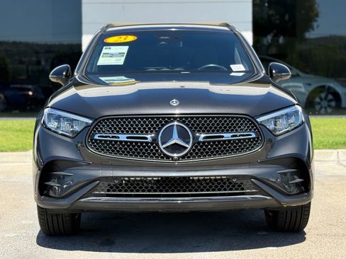 Used 2023 Mercedes-Benz GLC 300 image 7