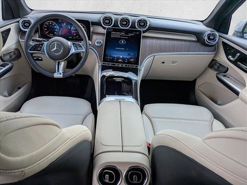 Certified 2026 Mercedes-Benz GLC 300 image 16