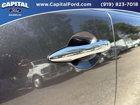 Used 2024 INFINITI QX80 Luxe image 15