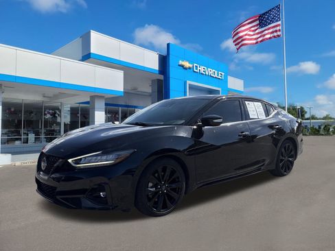 Used 2023 Nissan Maxima SR w/ Sport Mat Group image 4