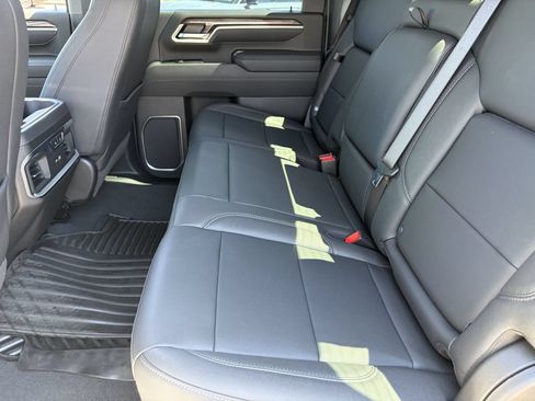 Used 2026 Chevrolet Silverado 2500 LTZ w/ LTZ Convenience Package AWD/4WD image 14