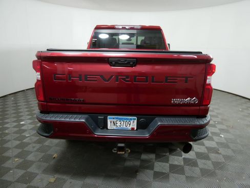 Used 2020 Chevrolet Silverado 3500 High Country w/ Z71 Off-Road Package image 4