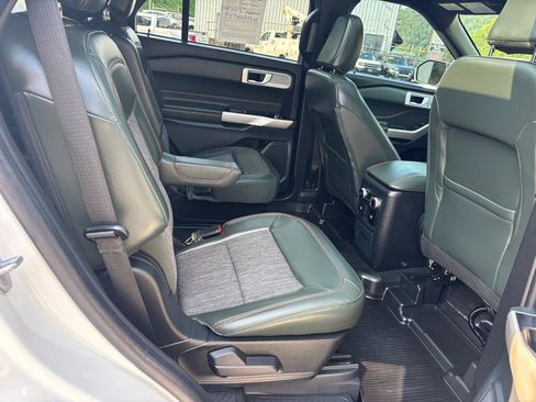 Used 2023 Ford Explorer Timberline w/ Timberline Technology Package AWD/4WD image 17