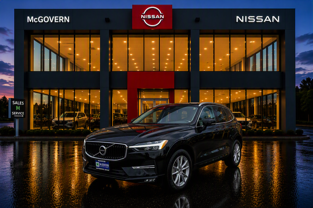Used 2022 Volvo XC60 B5 Momentum AWD/4WD image 1