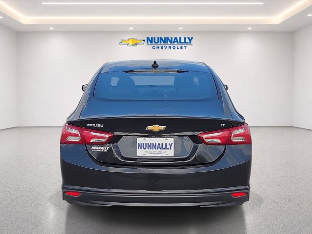 Used 2022 Chevrolet Malibu LT FWD image 4