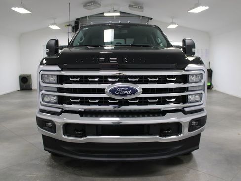 New 2026 Ford F250 XLT image 2